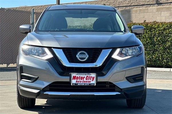 2018 Nissan Rogue S in Bakersfield, CA - Motor City Auto Center